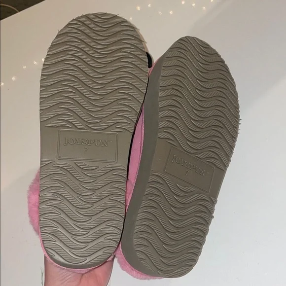 Cozy Pink Fuzzy Slippers - Picture 5 of 5